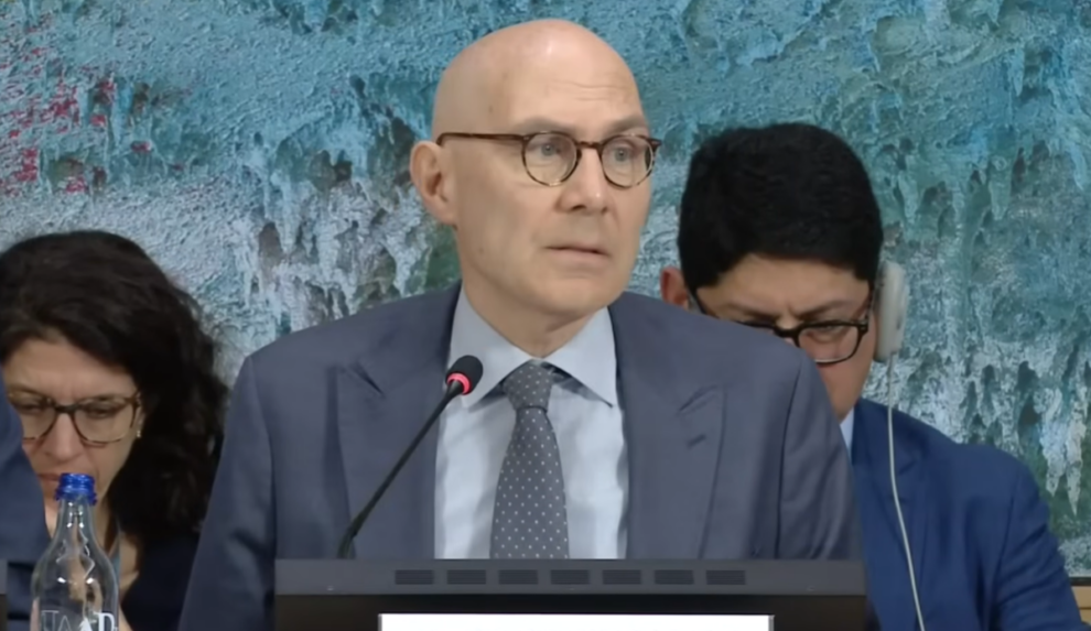 Deliberate attacks on civilian infrastructure 'a war crime': UN rights chief