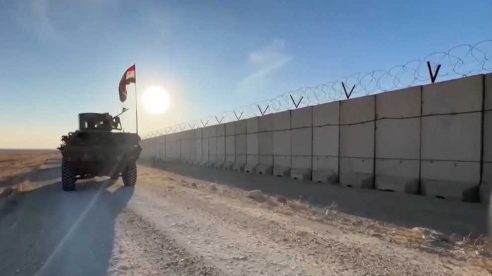 Iraq reopens border crossing with Syria