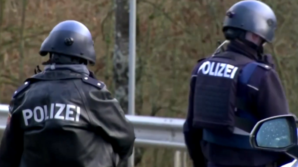 German police launch raids against Syrian trafficking ring