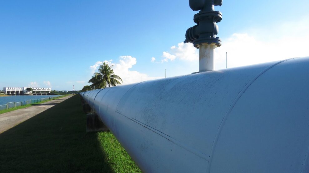 "Russia to block flow of Kazakh oil to German refinery, Berlin says