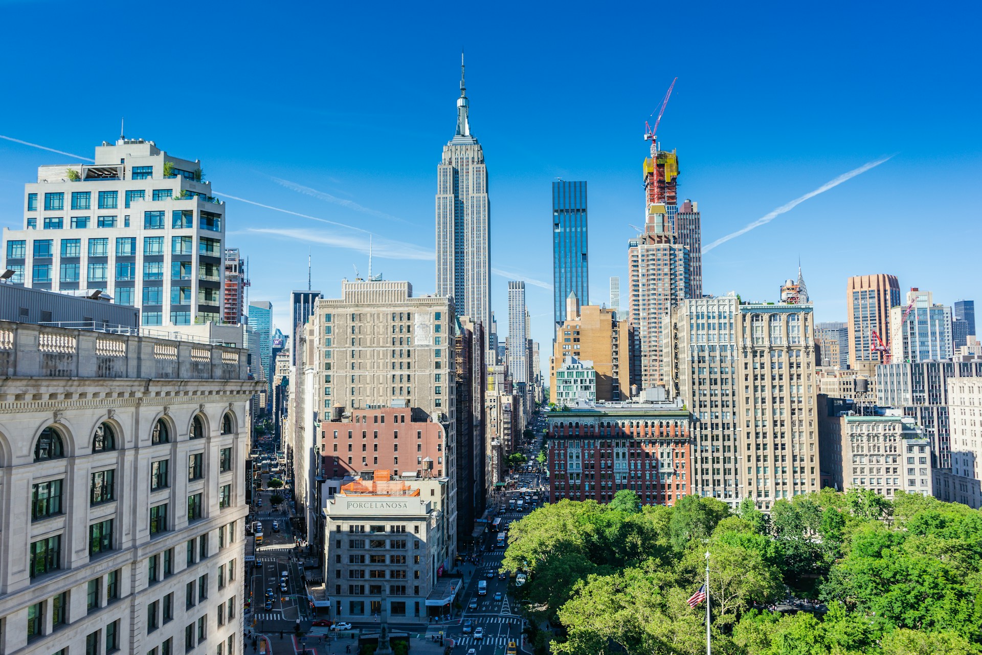 Manhattan rent hits record high above $5,000 per month