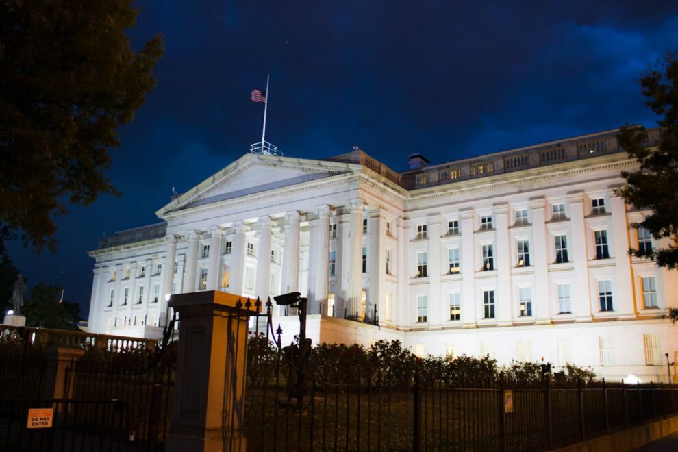 US Treasury yields fall on hopes of US-Iran accord