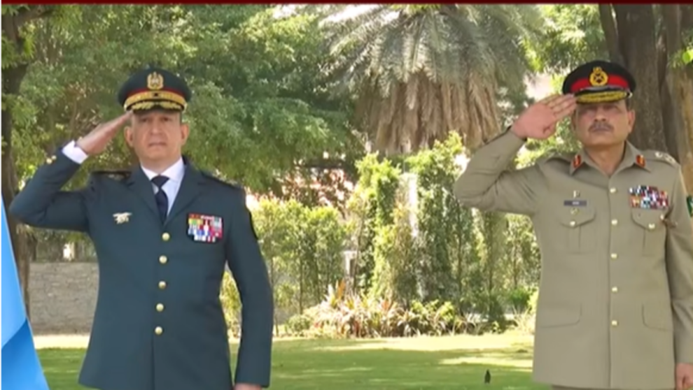 Pakistan, Lebanon army chiefs meet as Middle East mediation drags on