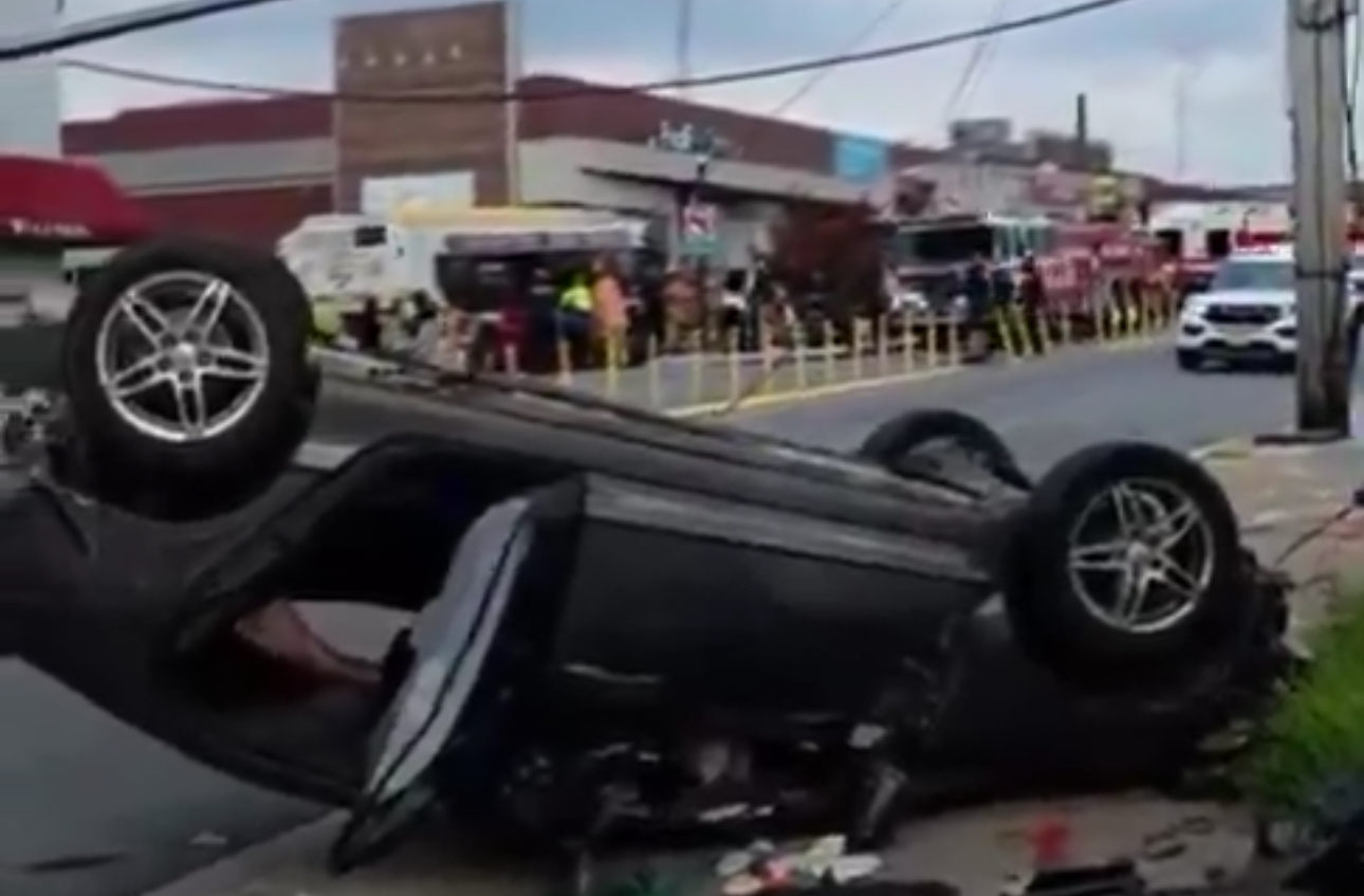 Bus crashes into Pikesville, Maryland building, over 30 hurt
