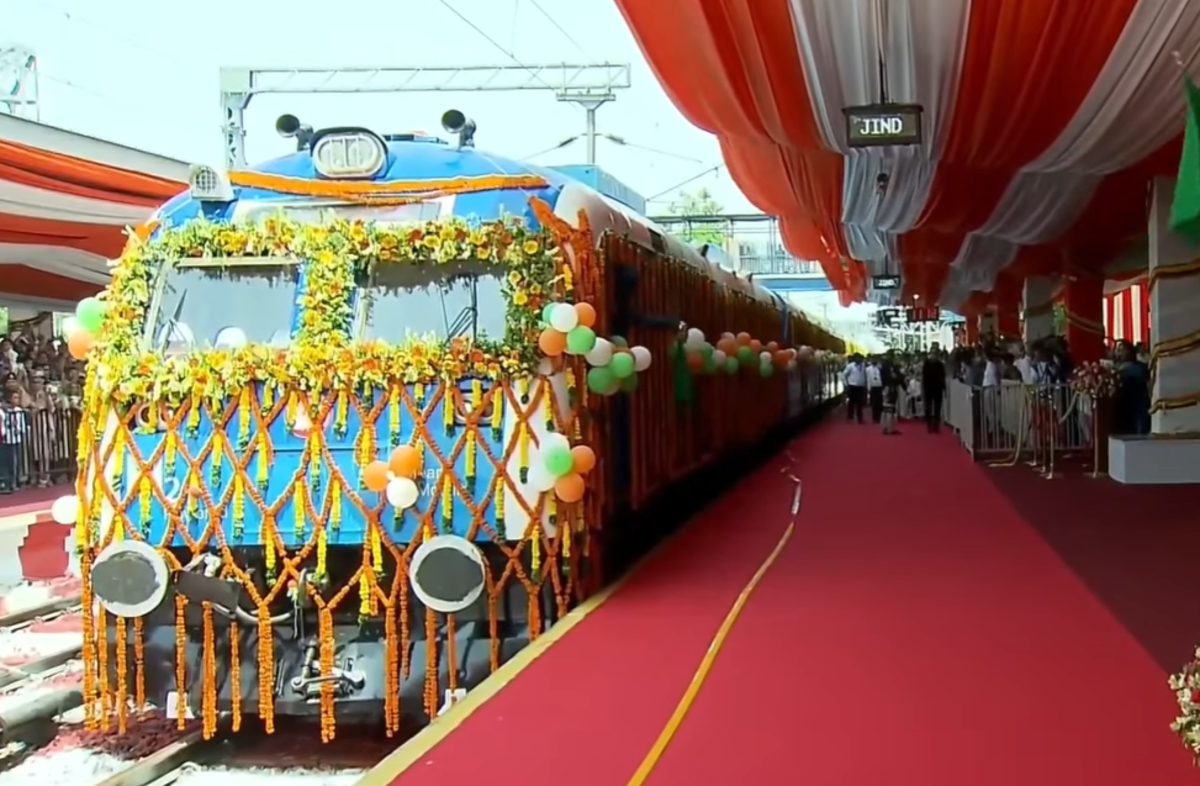 India unveils first hydrogen-powered train in clean energy push