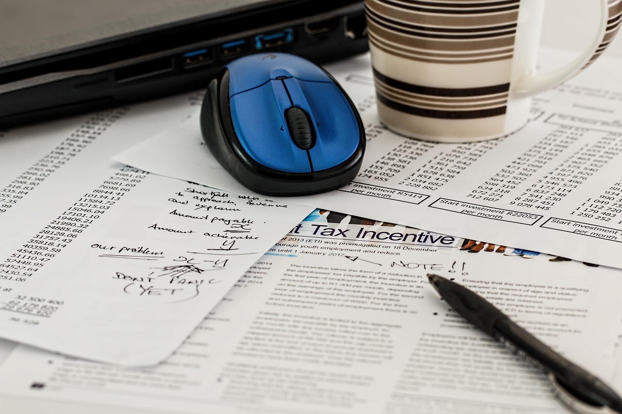 Balance Your Books Better: The Best UK Accountancy Firms Reviewed for 2026