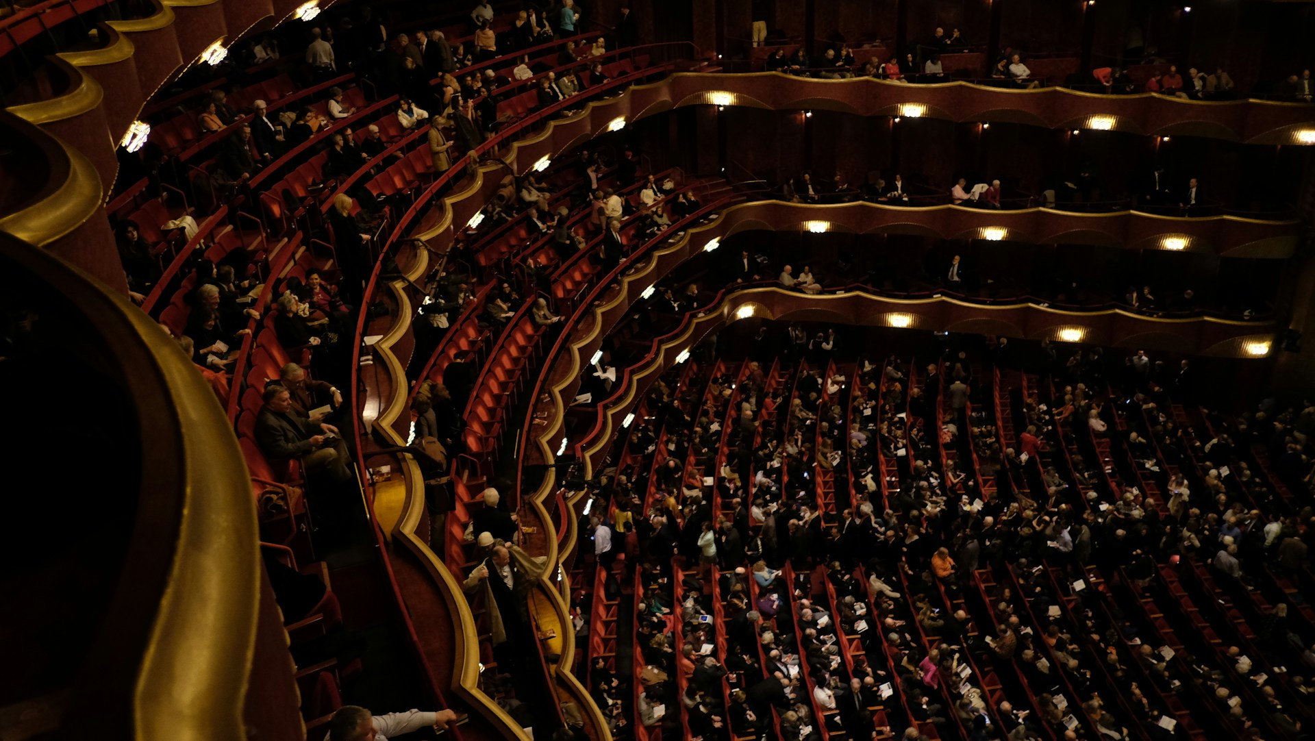 Met Opera to give New Yorkers free tickets in affordability push