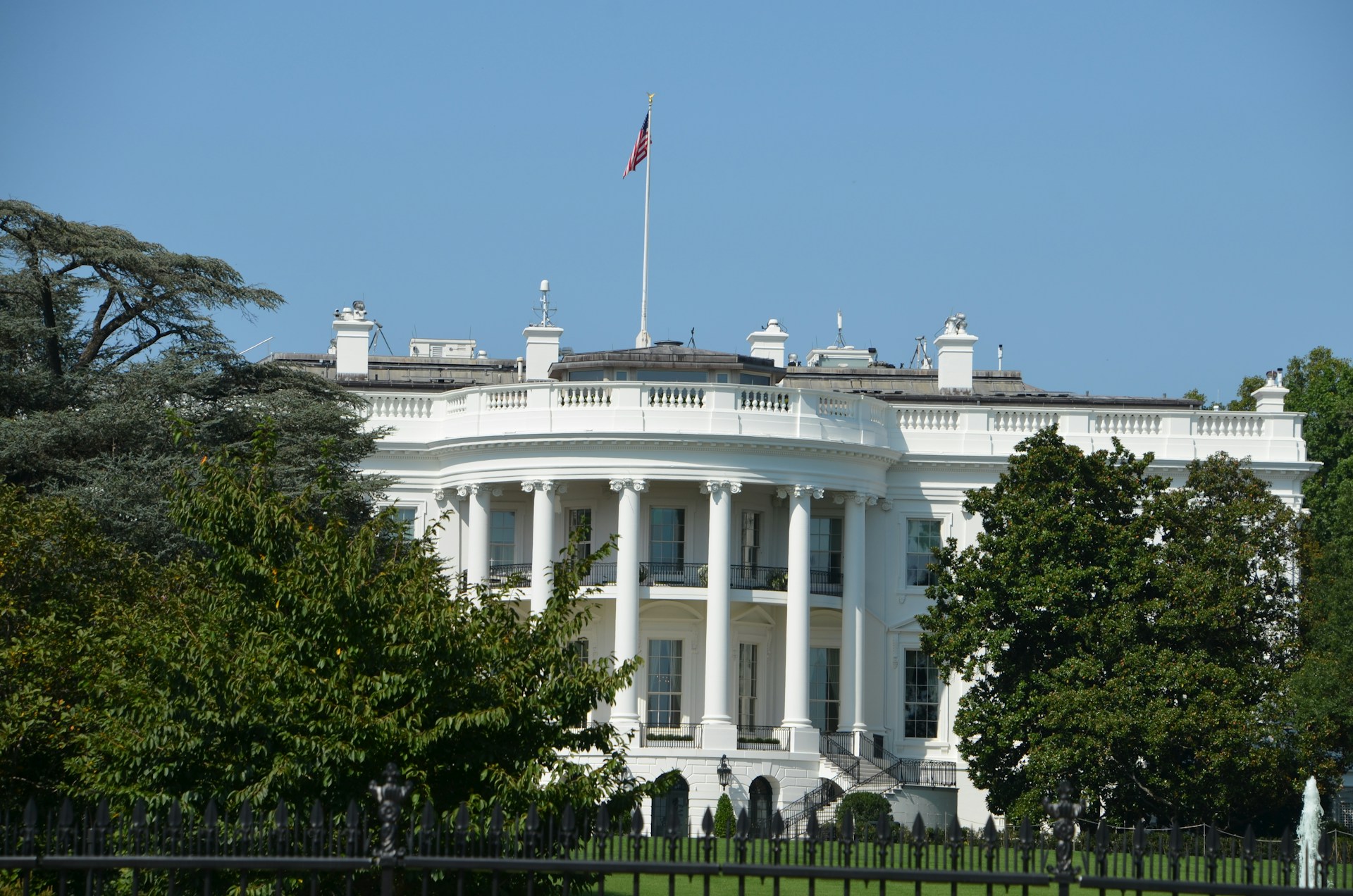 CNN, MS NOW allowed back in White House after judge’s order