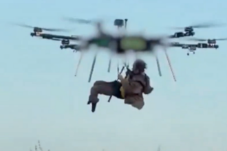 Ukraine airlifts wounded soldier with drone in world first